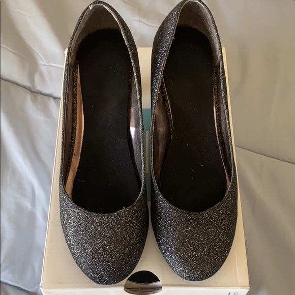 Black Glitter Heels - Picture 5 of 5